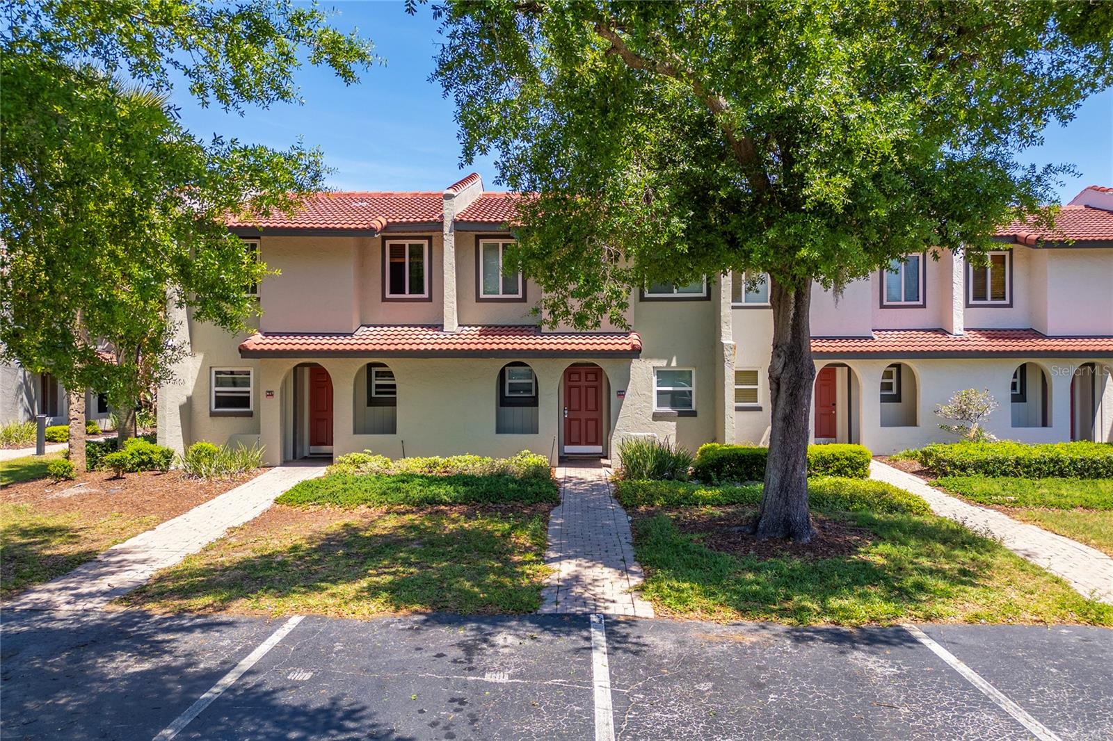 3118 MAGIC KINGDOM CT, KISSIMMEE, FL — photo 2