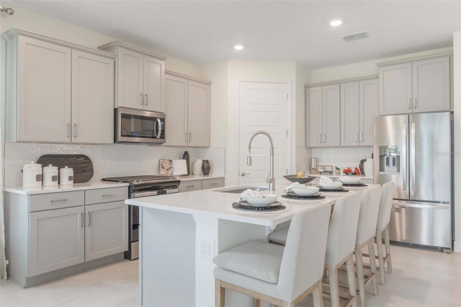 3952 KENNEBUNK LOOP, MOUNT DORA, FL — photo 31
