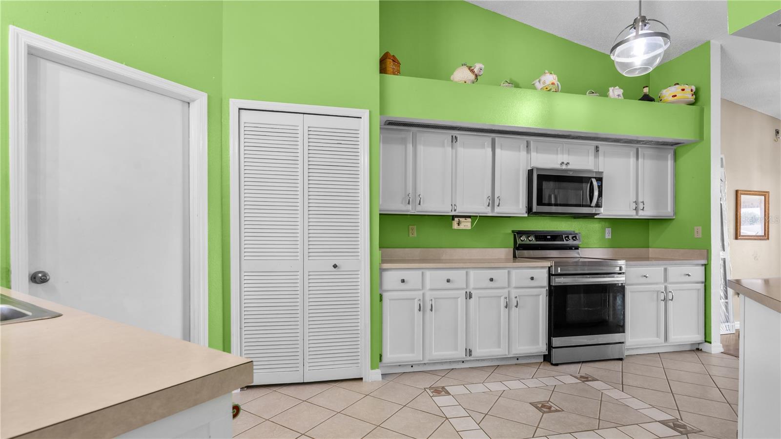 3320 PINERIDGE CIR, KISSIMMEE, FL — photo 10