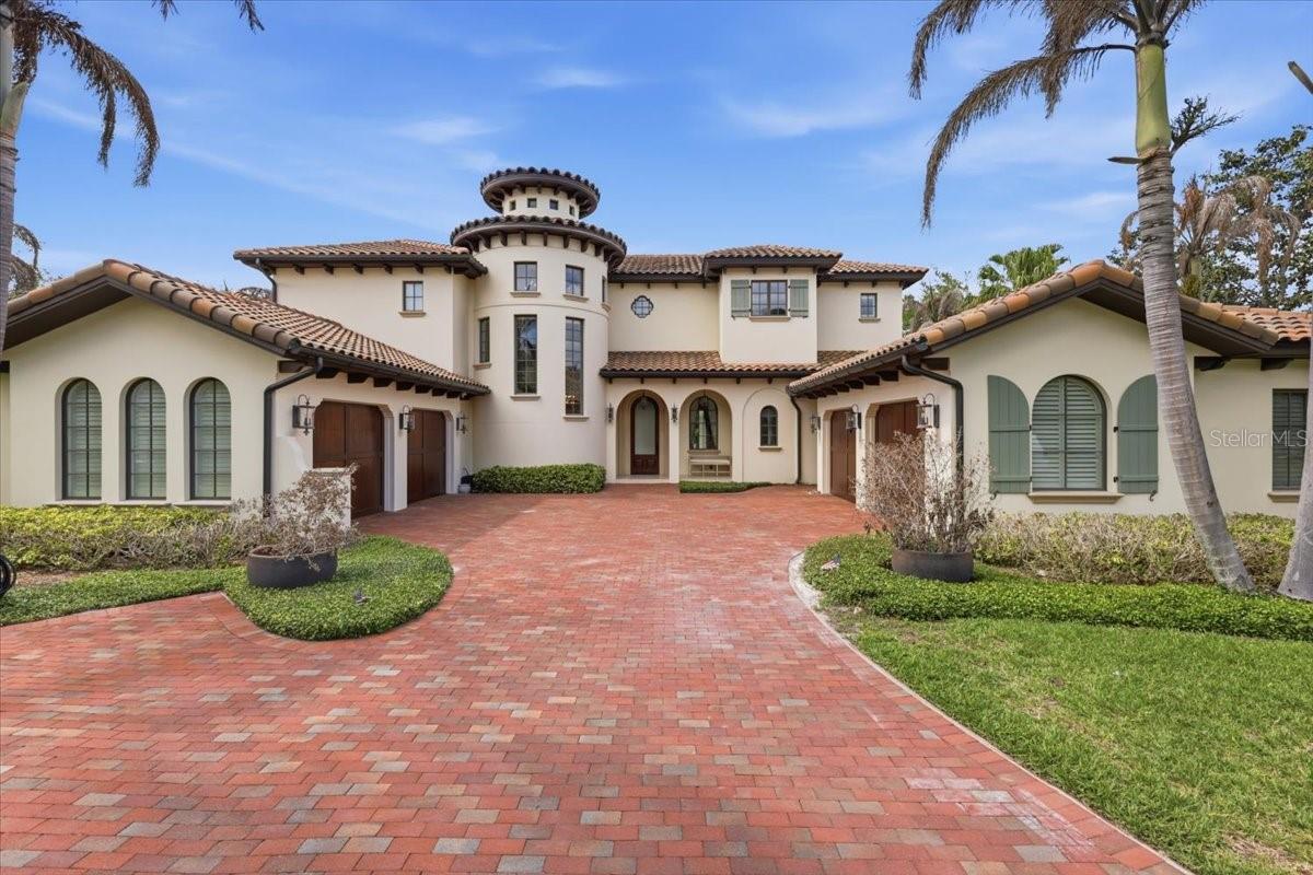 4906 AVIVA GARDEN CT, WINDERMERE, FL