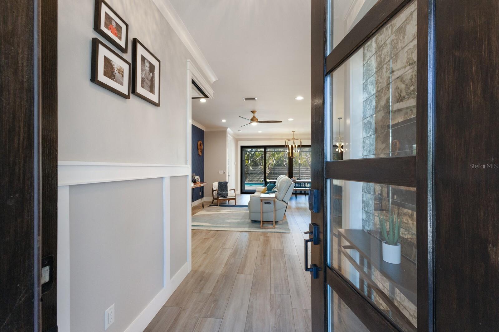 2823 MARSHALL DR, SARASOTA, FL — photo 4
