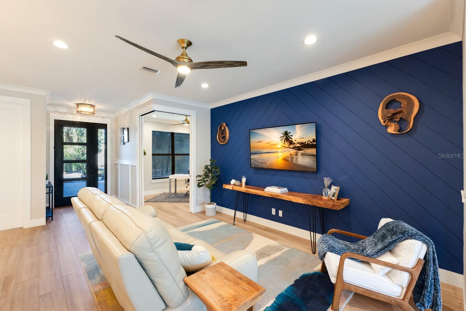 2823 MARSHALL DR, SARASOTA, FL — photo 8