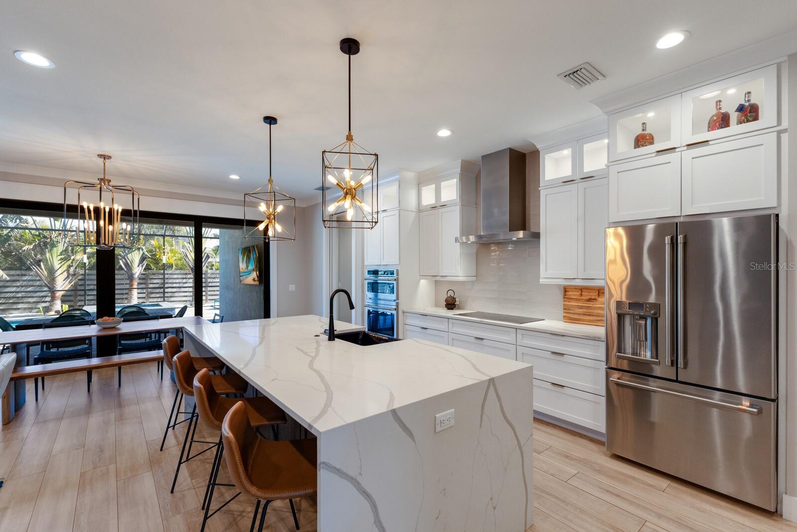 2823 MARSHALL DR, SARASOTA, FL — photo 9