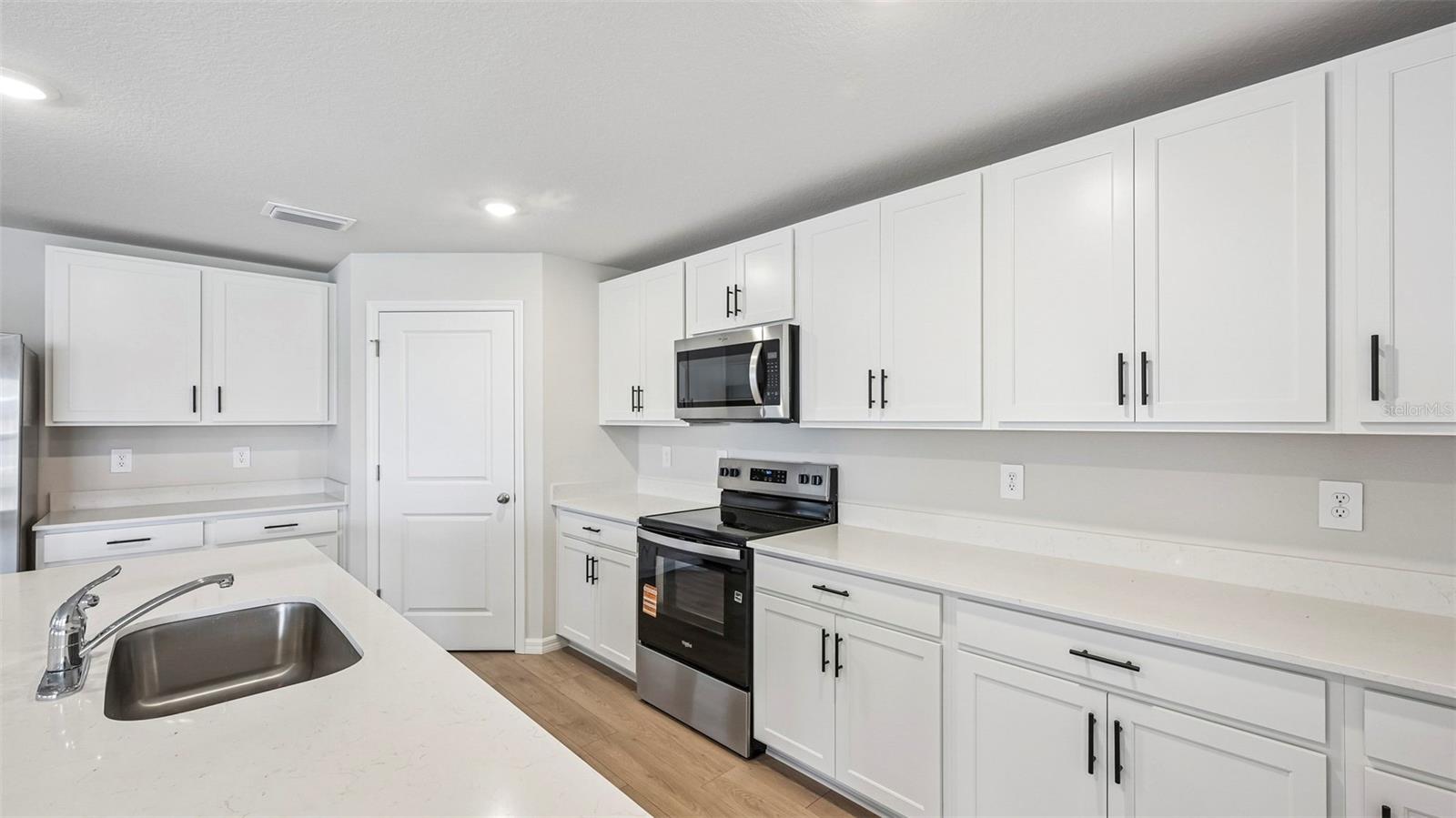 17526 WHISKEY CREEK TRL, PARRISH, FL — photo 4