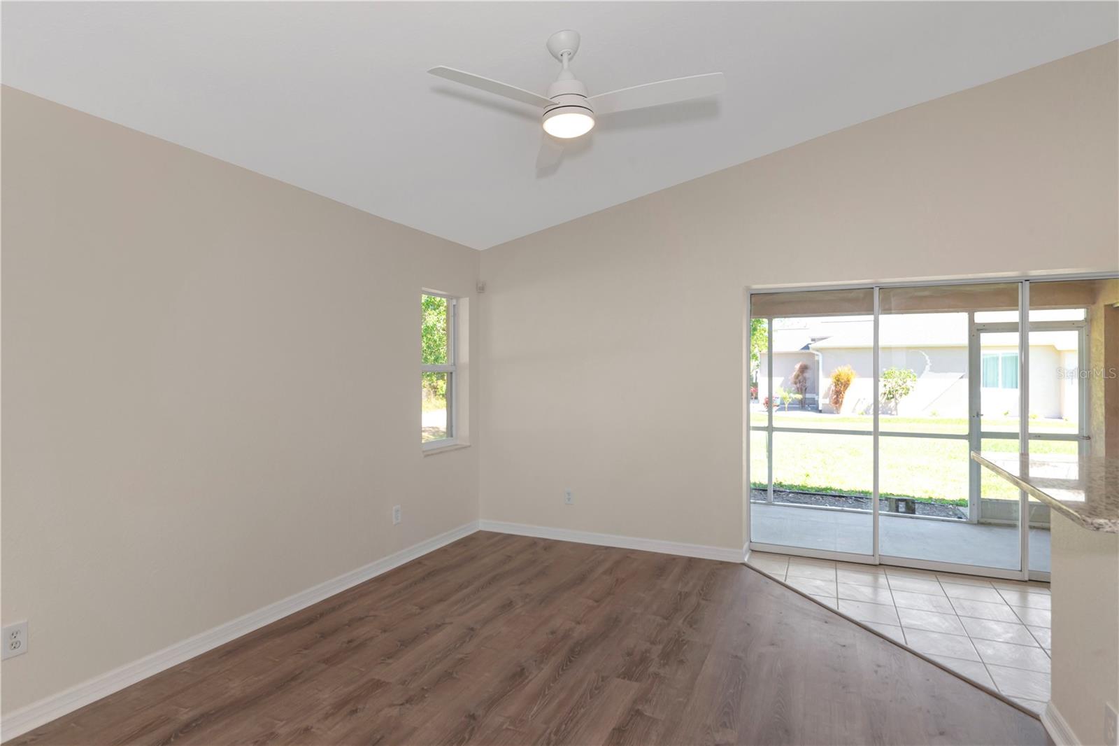 1401 HEDGEWOOD CIR, NORTH PORT, FL — photo 17