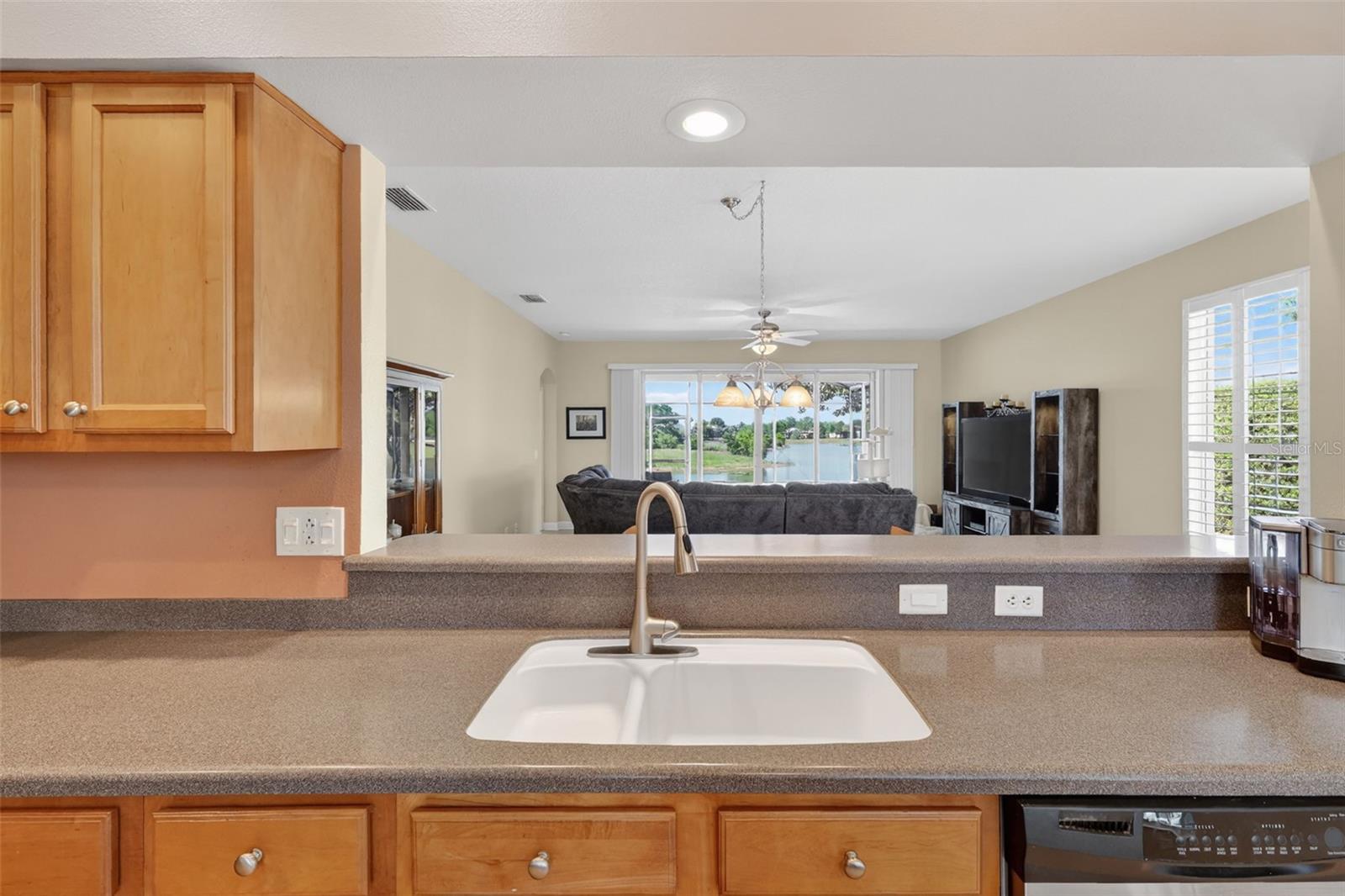2359 WAKEFIELD WAY, MOUNT DORA, FL — photo 35