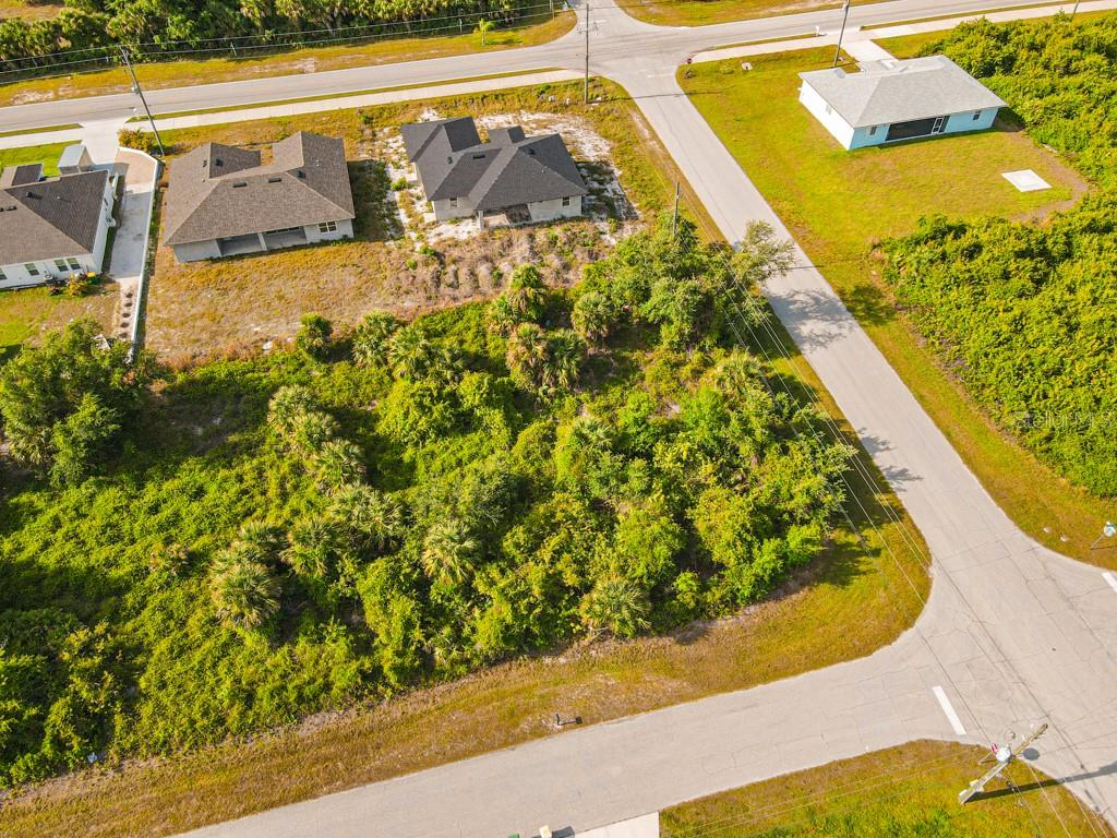 13369 GALVESTON AVE, PORT CHARLOTTE, FL — photo 2