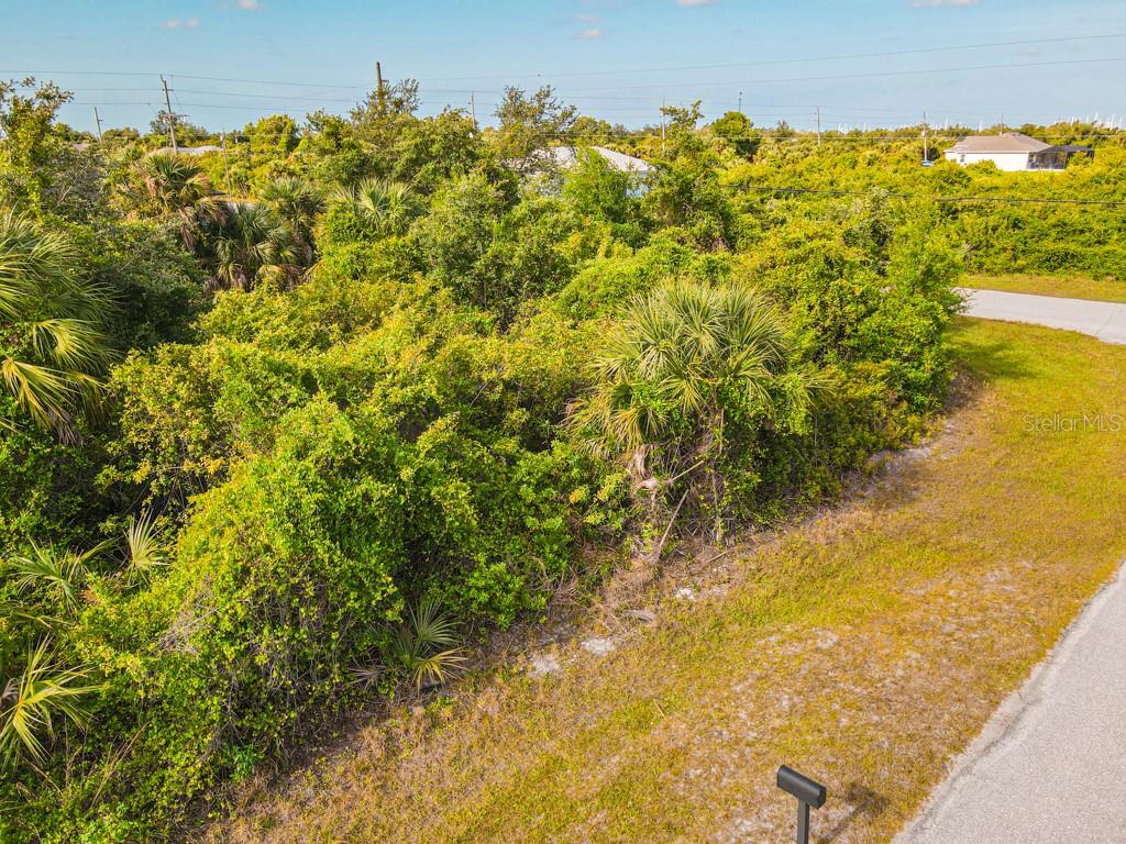 13369 GALVESTON AVE, PORT CHARLOTTE, FL — photo 11