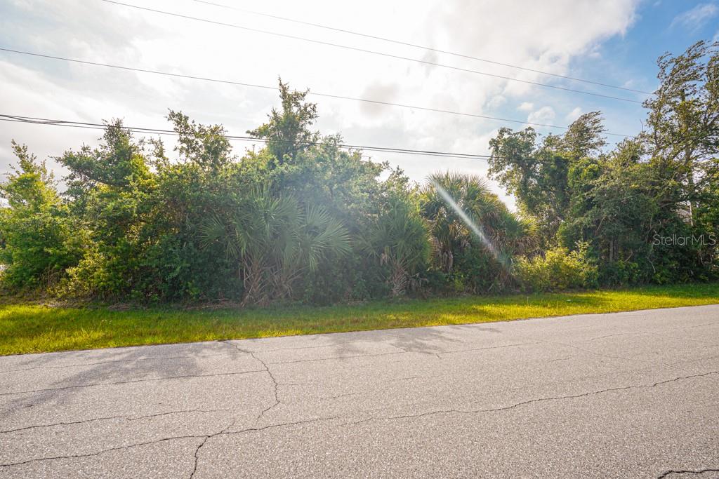 13369 GALVESTON AVE, PORT CHARLOTTE, FL — photo 14