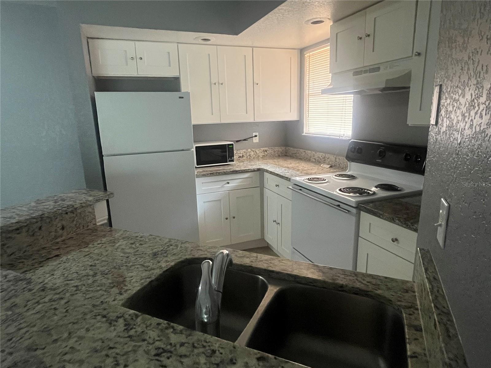 4548 COMMANDER DR #1412, ORLANDO, FL — photo 4