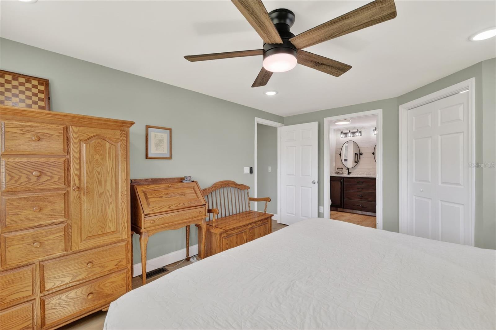 1015 SOUTHLAND DR, TAVARES, FL — photo 38