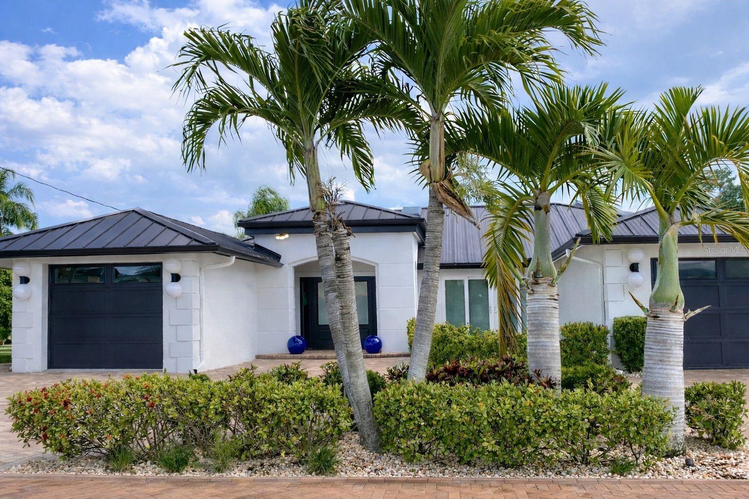 808 SW 52ND ST, CAPE CORAL, FL