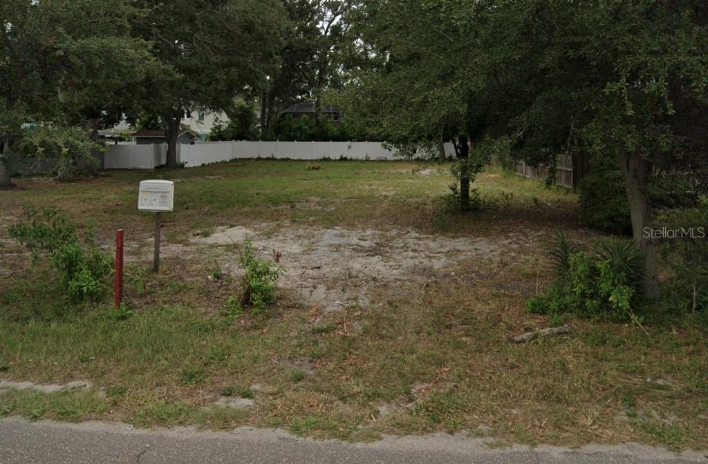 2405 S LOIS AVE, TAMPA, FL