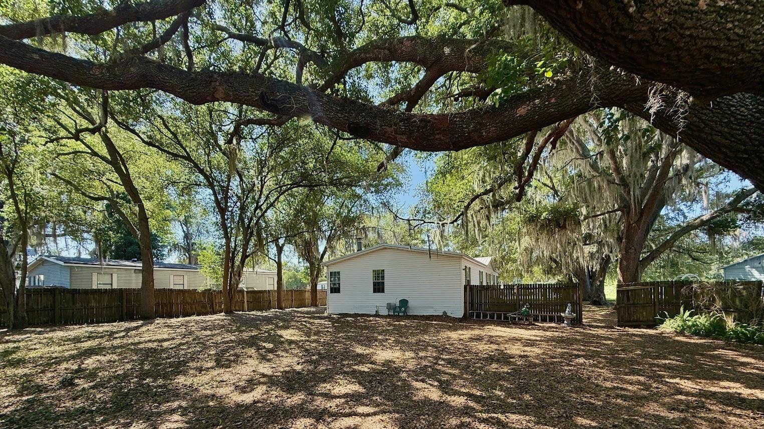 4817 ROLLINGLEN LOOP W, LAKELAND, FL — photo 2