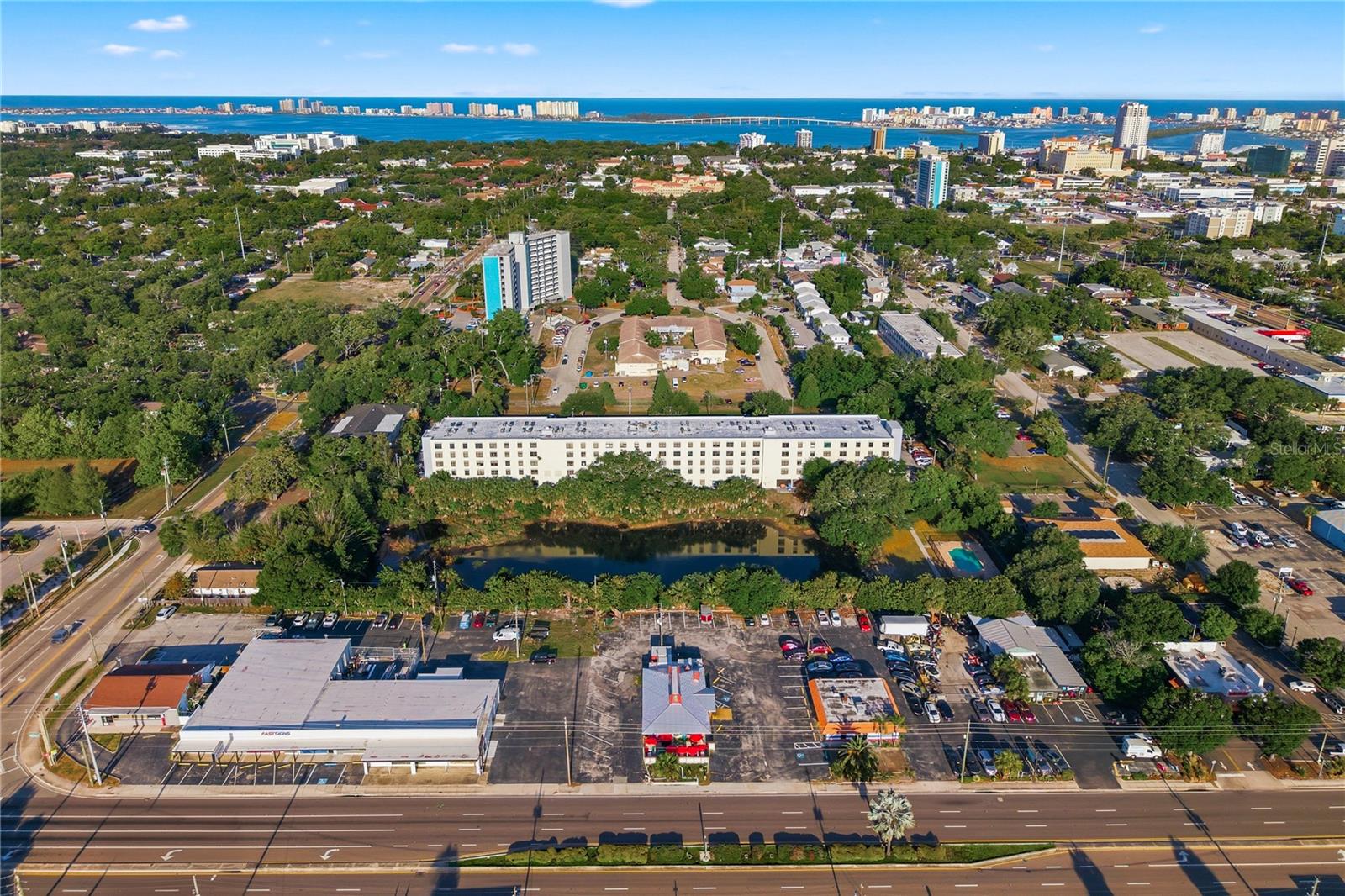 701 S MADISON AVE #420, CLEARWATER, FL — photo 2