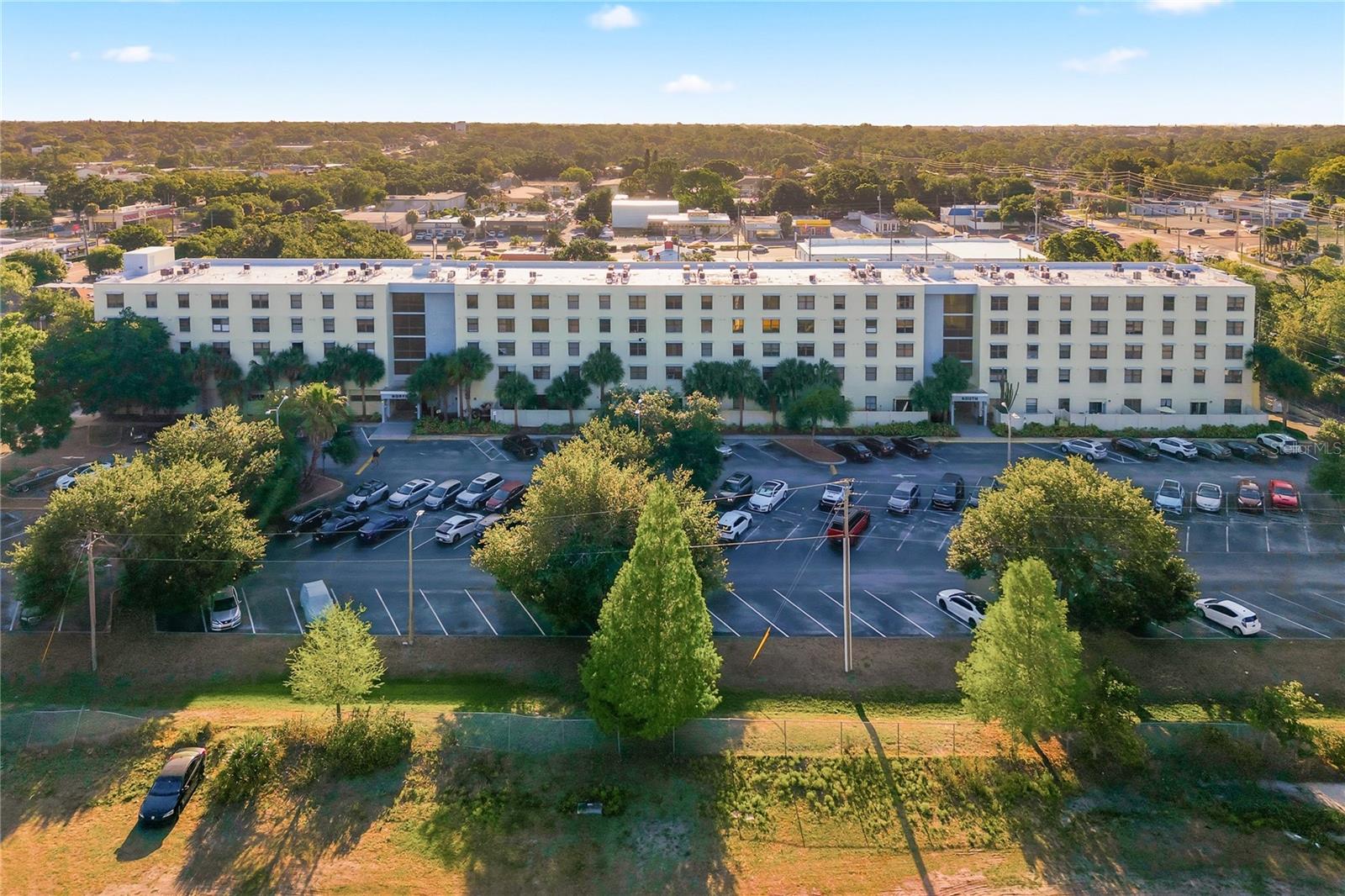 701 S MADISON AVE #420, CLEARWATER, FL