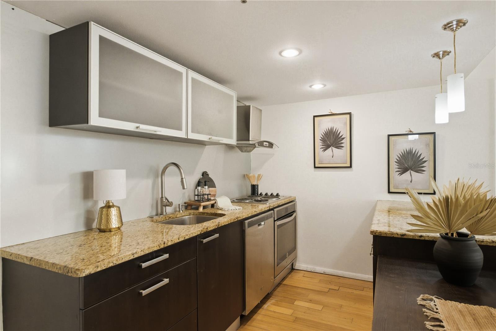 701 S MADISON AVE #420, CLEARWATER, FL — photo 17
