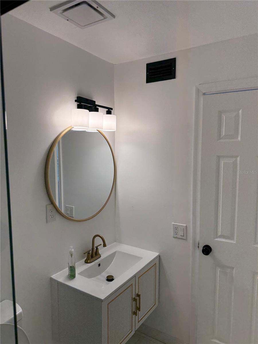 2611 PINE LAKE TER #A, SARASOTA, FL — photo 24