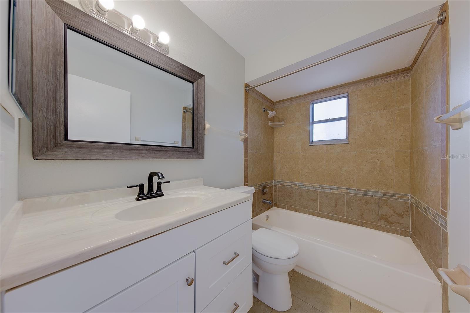 1109 E ROHE ST #A & B, TARPON SPRINGS, FL — photo 24