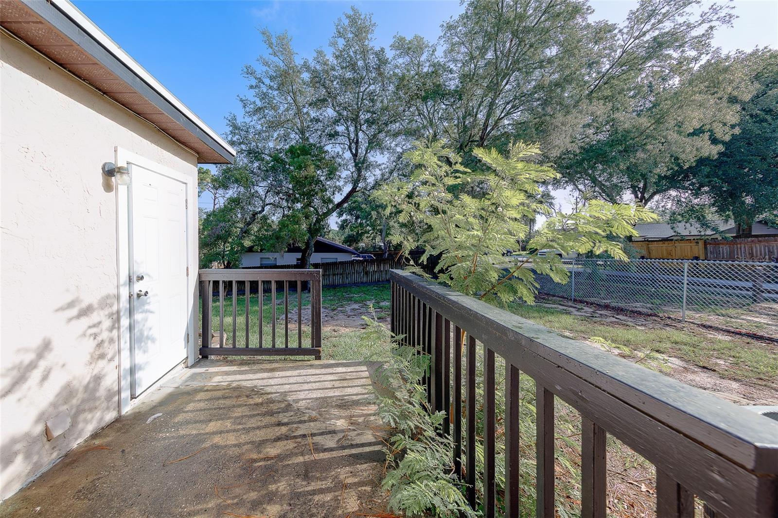 1109 E ROHE ST #A & B, TARPON SPRINGS, FL — photo 30