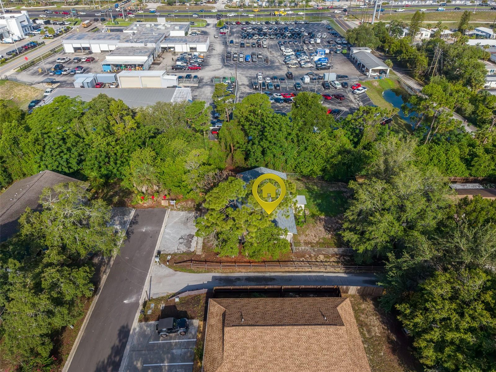 1109 E ROHE ST #A & B, TARPON SPRINGS, FL — photo 49