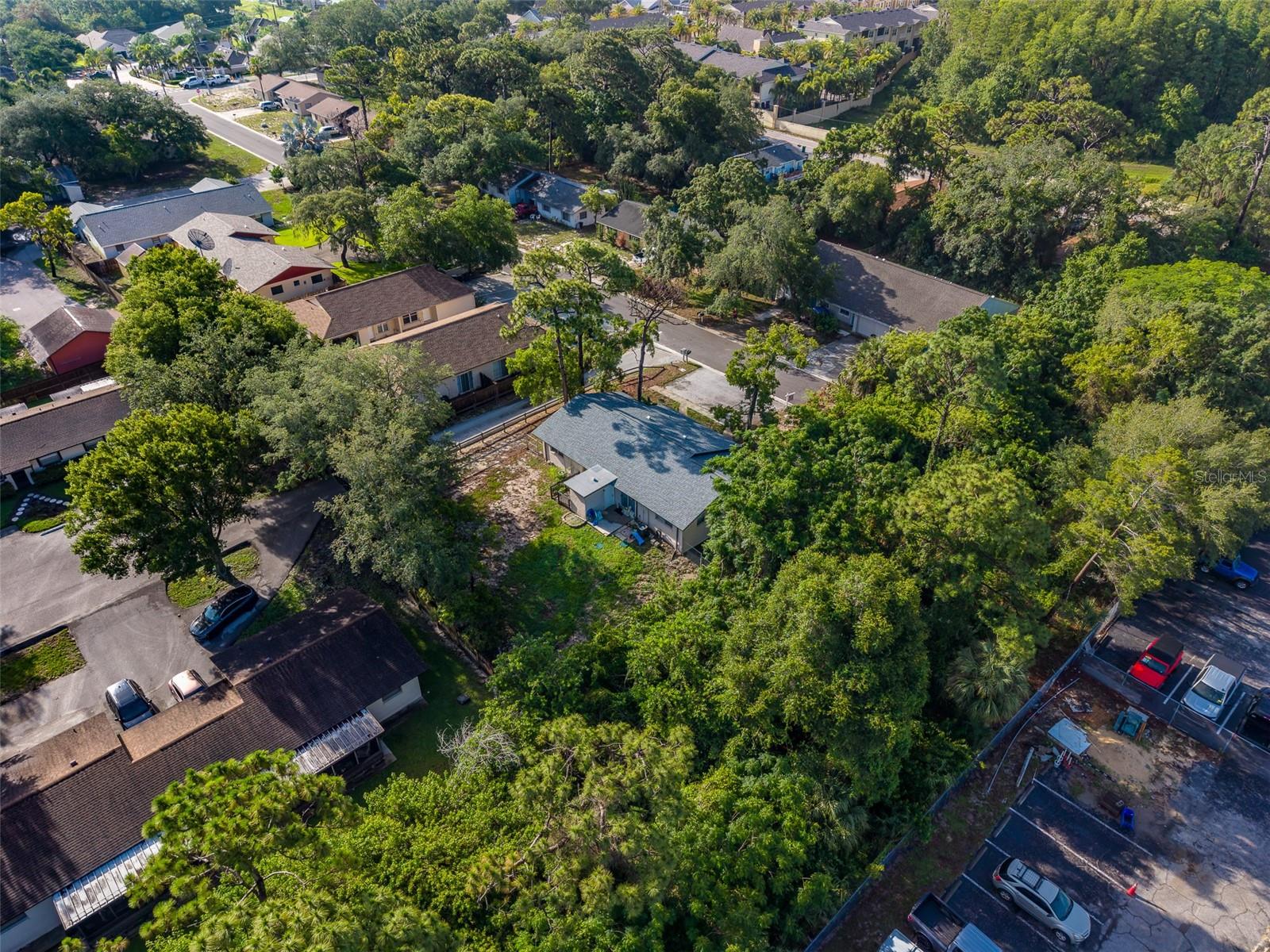 1109 E ROHE ST #A & B, TARPON SPRINGS, FL — photo 56