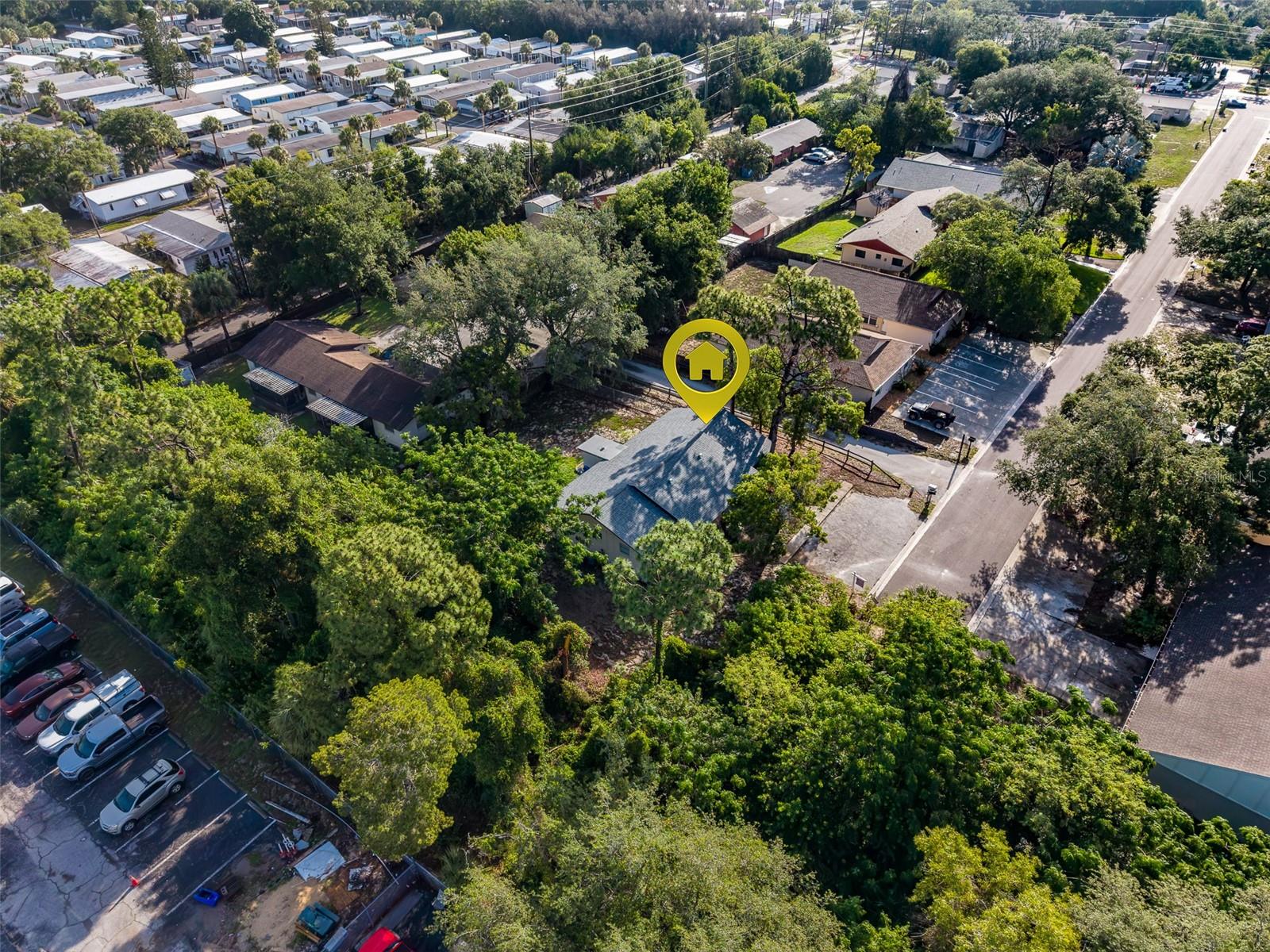1109 E ROHE ST #A & B, TARPON SPRINGS, FL — photo 59