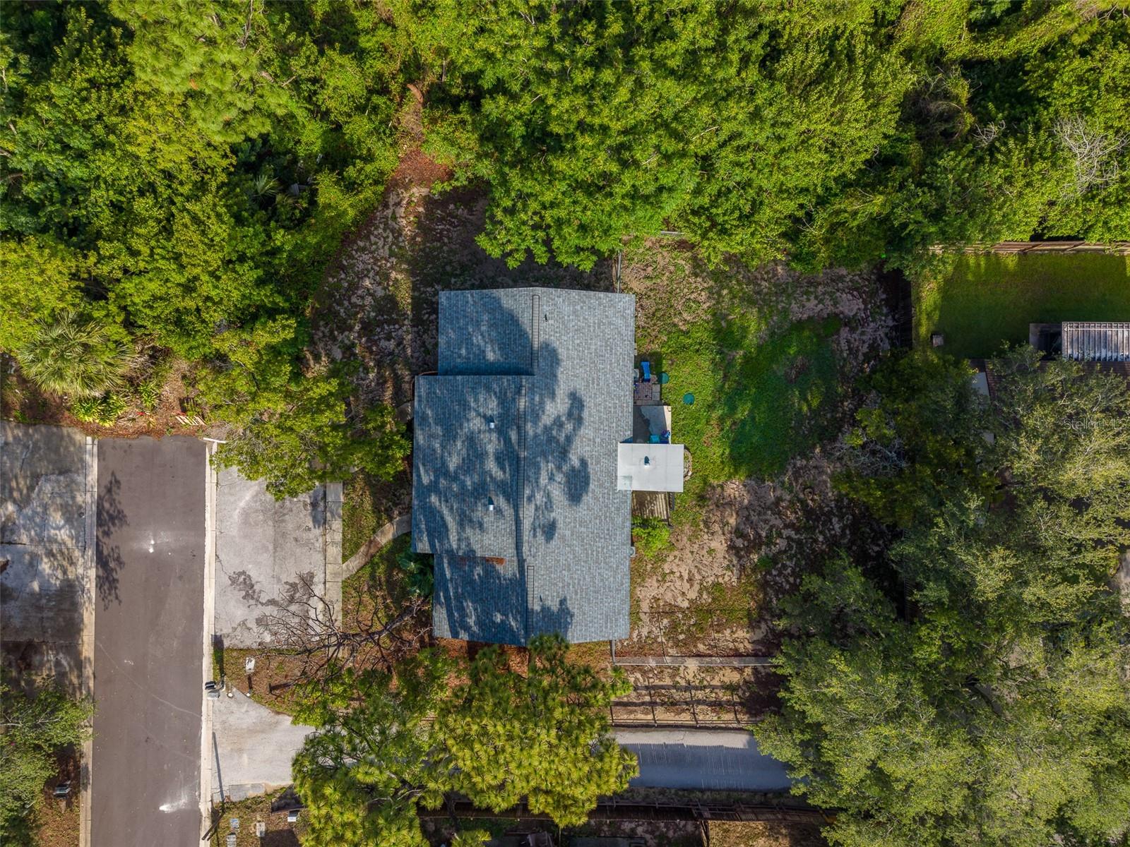 1109 E ROHE ST #A & B, TARPON SPRINGS, FL — photo 72