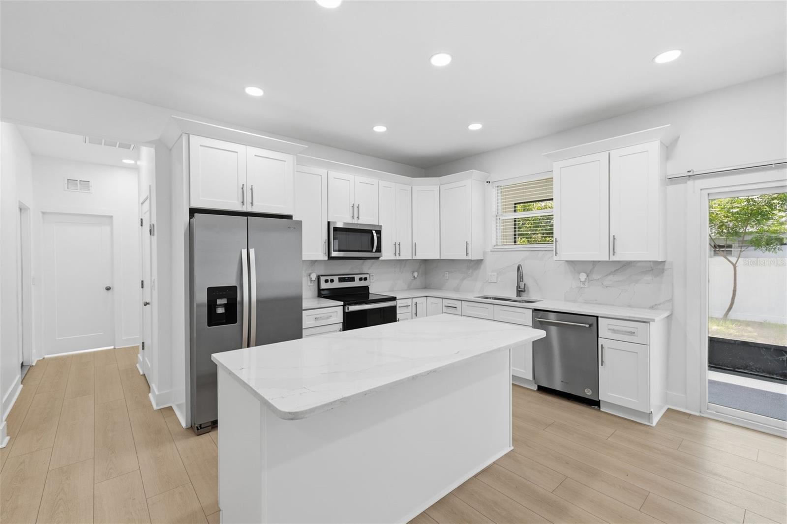 4401 COBIA DR SE, ST PETERSBURG, FL — photo 5