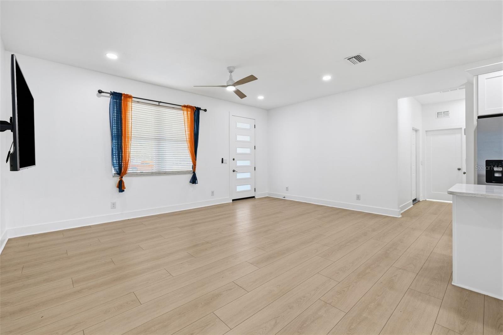 4401 COBIA DR SE, ST PETERSBURG, FL — photo 10