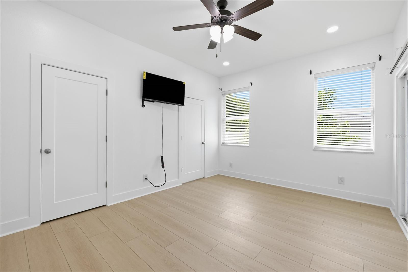 4401 COBIA DR SE, ST PETERSBURG, FL — photo 13