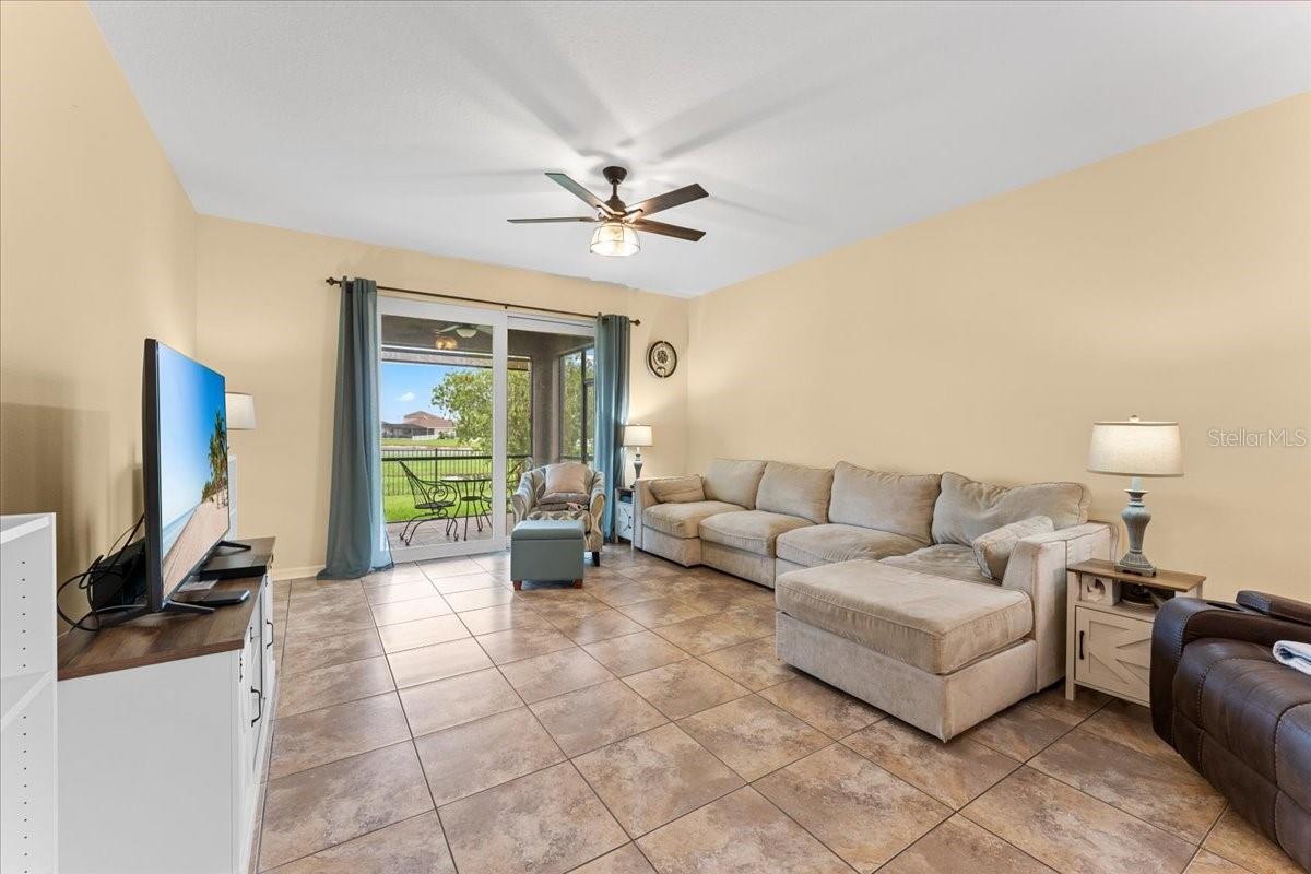 8005 112TH AVE E, PARRISH, FL — photo 3