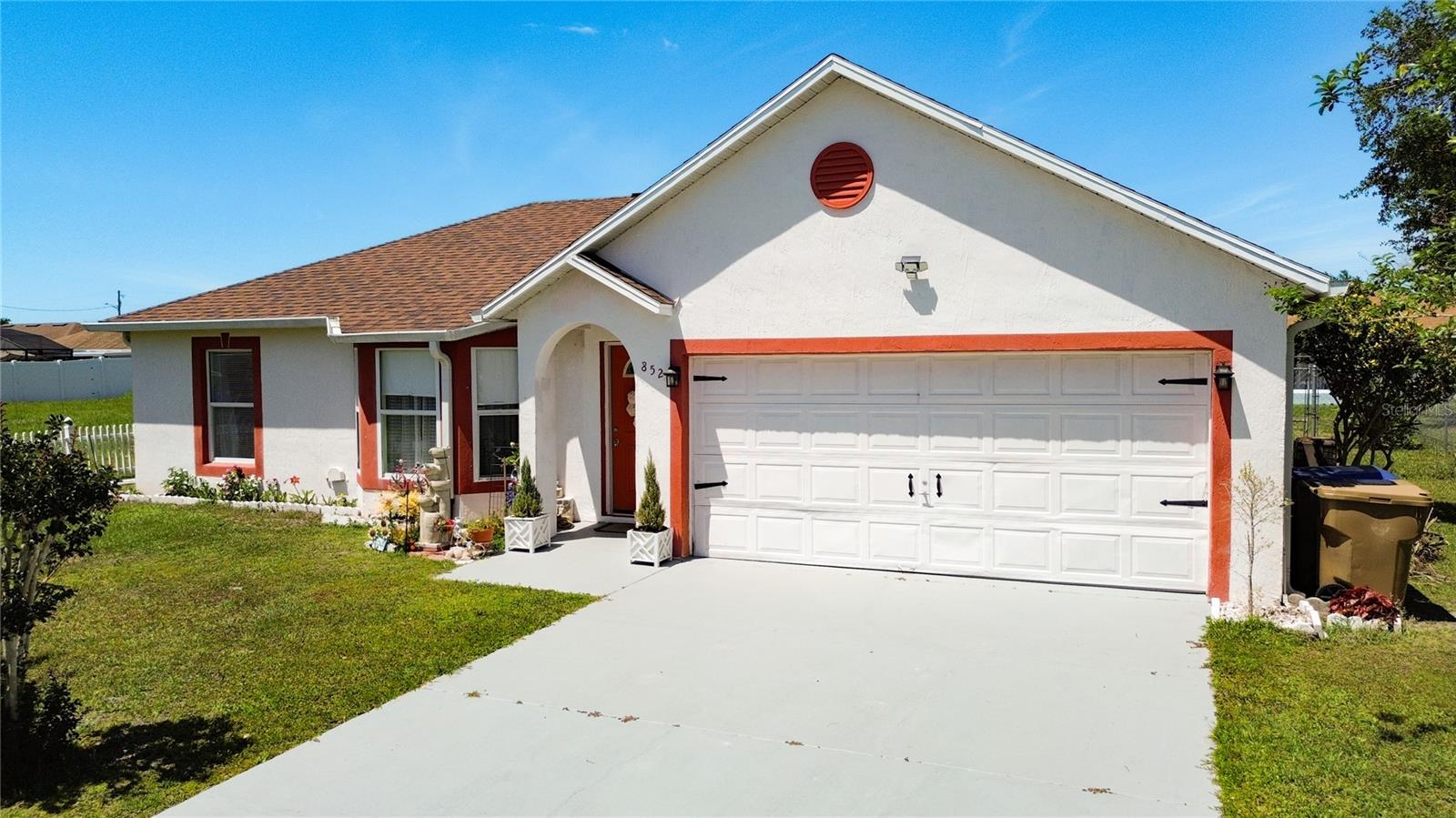 852 FRANCONVILLE CT, KISSIMMEE, FL — photo 2