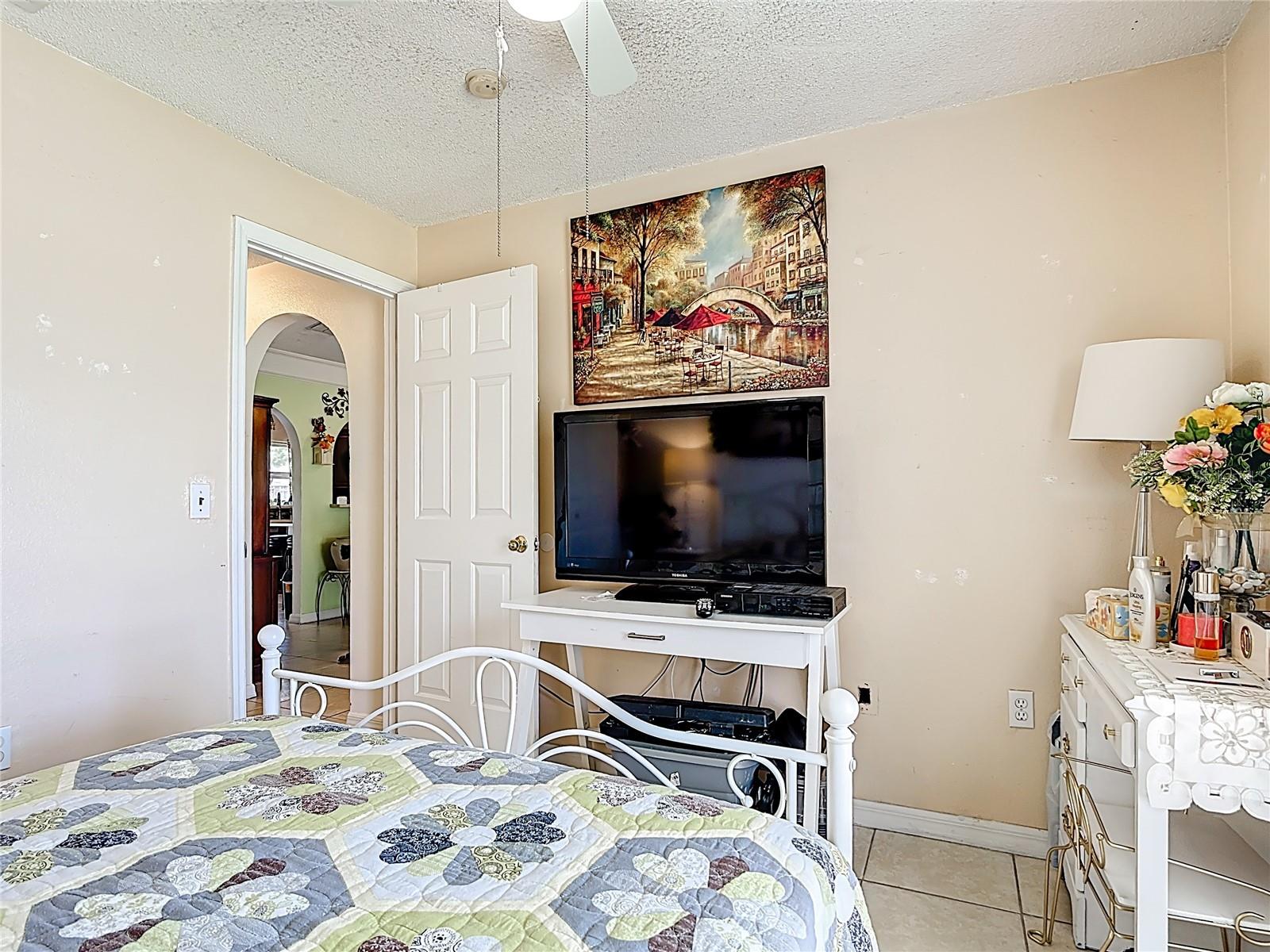 852 FRANCONVILLE CT, KISSIMMEE, FL — photo 17