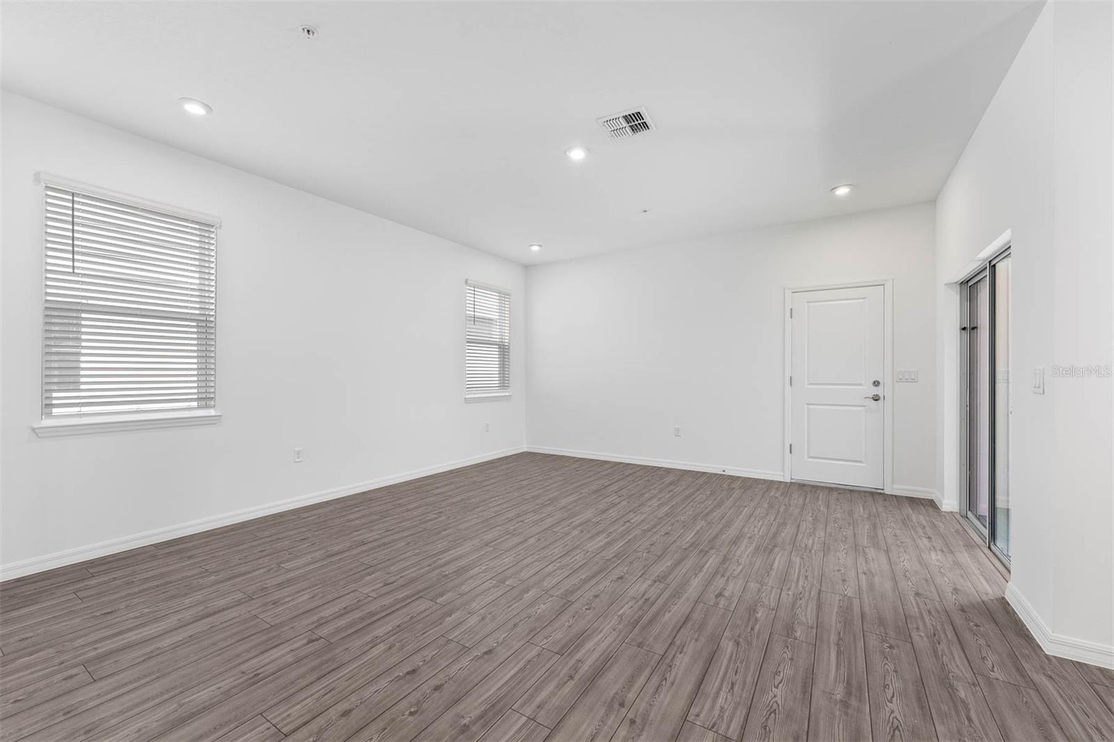 4718 INNER WORLD LN, WESLEY CHAPEL, FL — photo 15