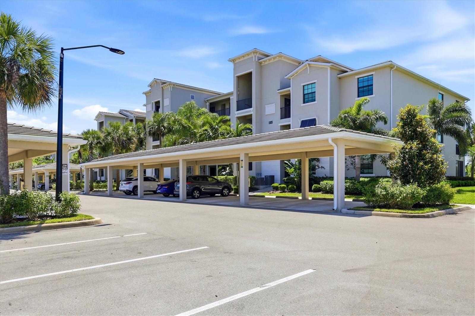 17626 GAWTHROP DR #208, BRADENTON, FL
