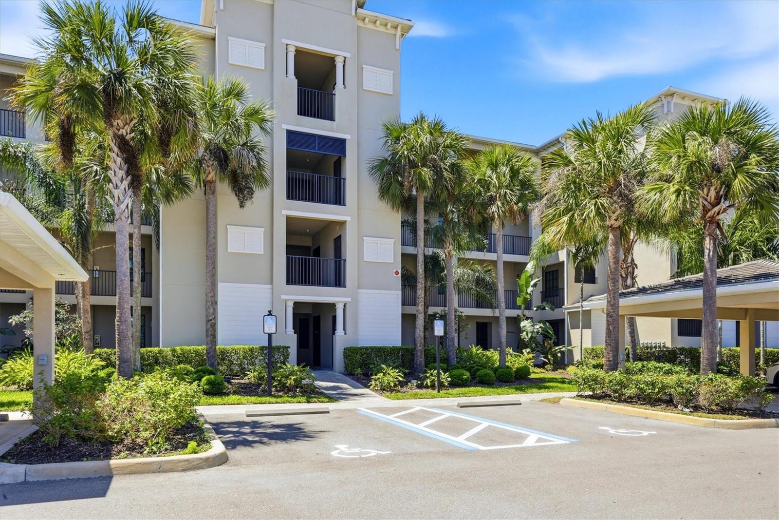 17626 GAWTHROP DR #208, BRADENTON, FL — photo 2