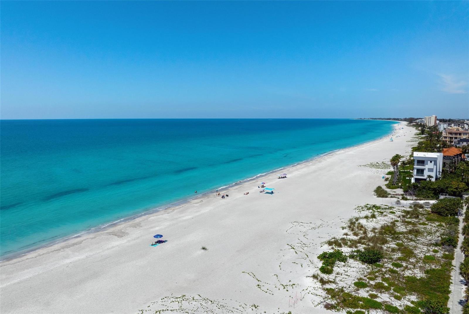 581 ROUNTREE DR, LONGBOAT KEY, FL — photo 29