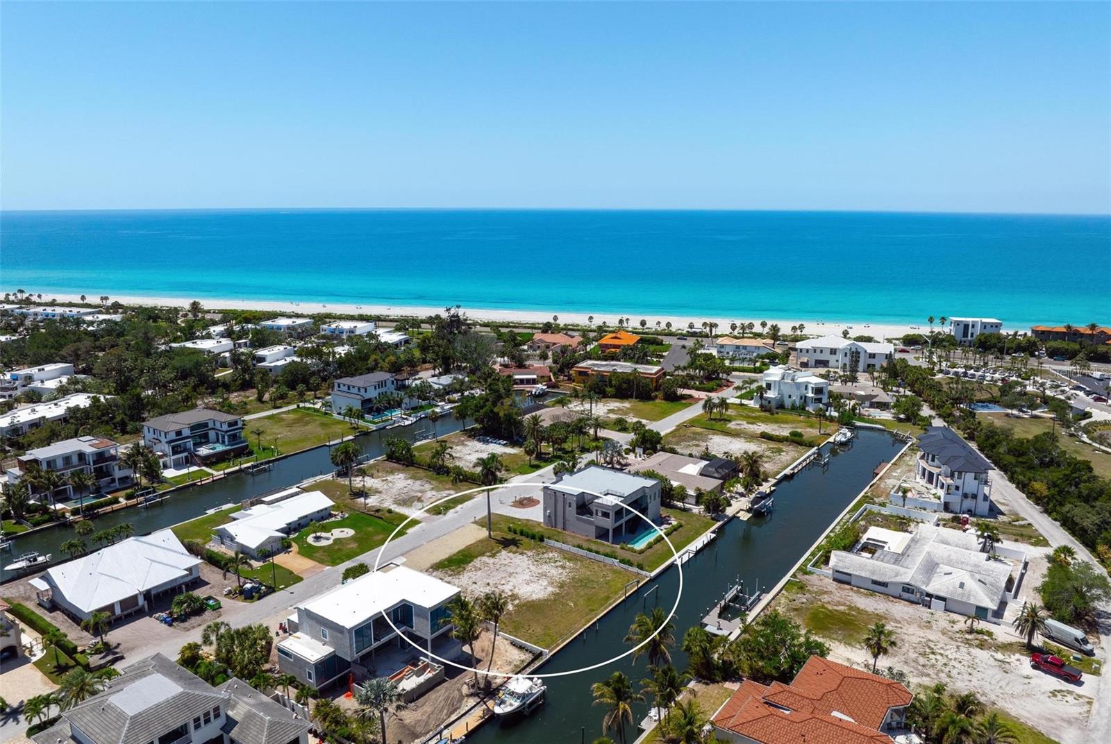 581 ROUNTREE DR, LONGBOAT KEY, FL — photo 45