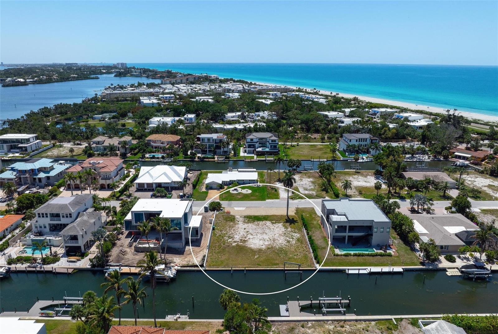 581 ROUNTREE DR, LONGBOAT KEY, FL — photo 47