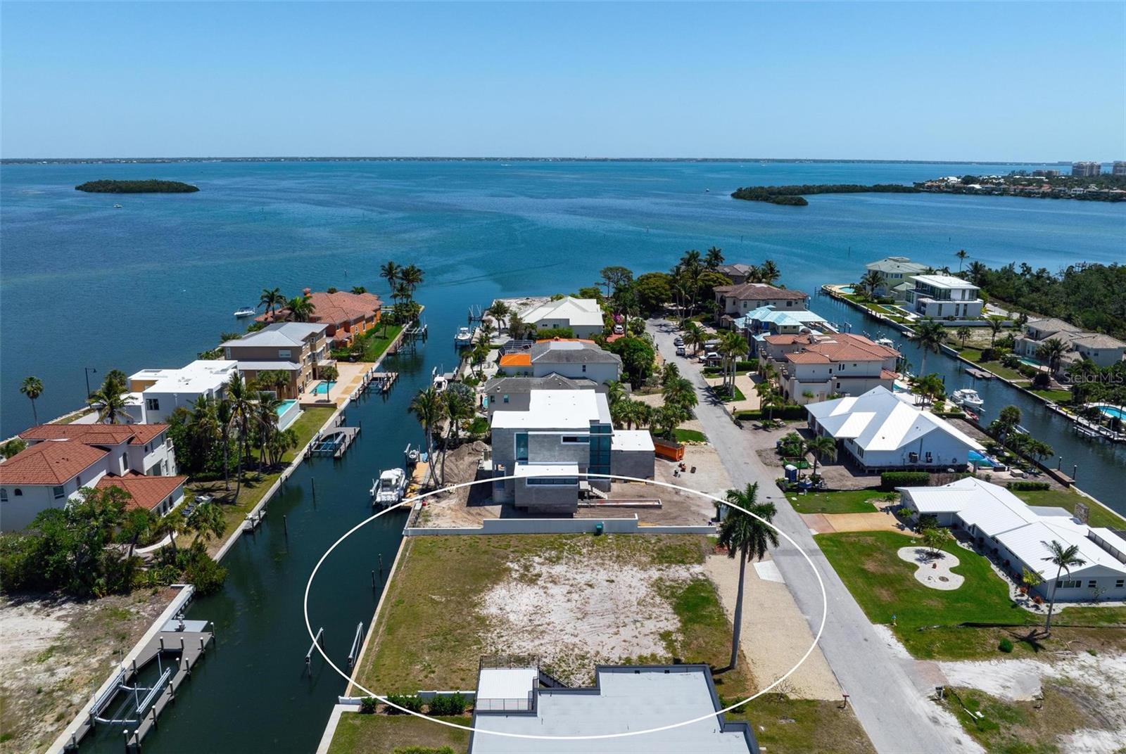 581 ROUNTREE DR, LONGBOAT KEY, FL — photo 50