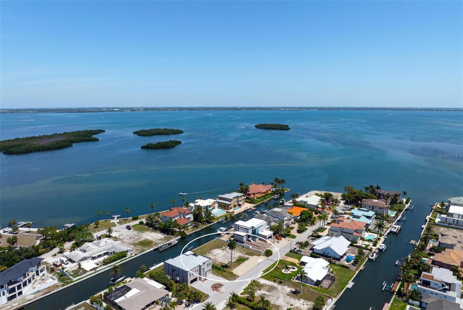 581 ROUNTREE DR, LONGBOAT KEY, FL — photo 51