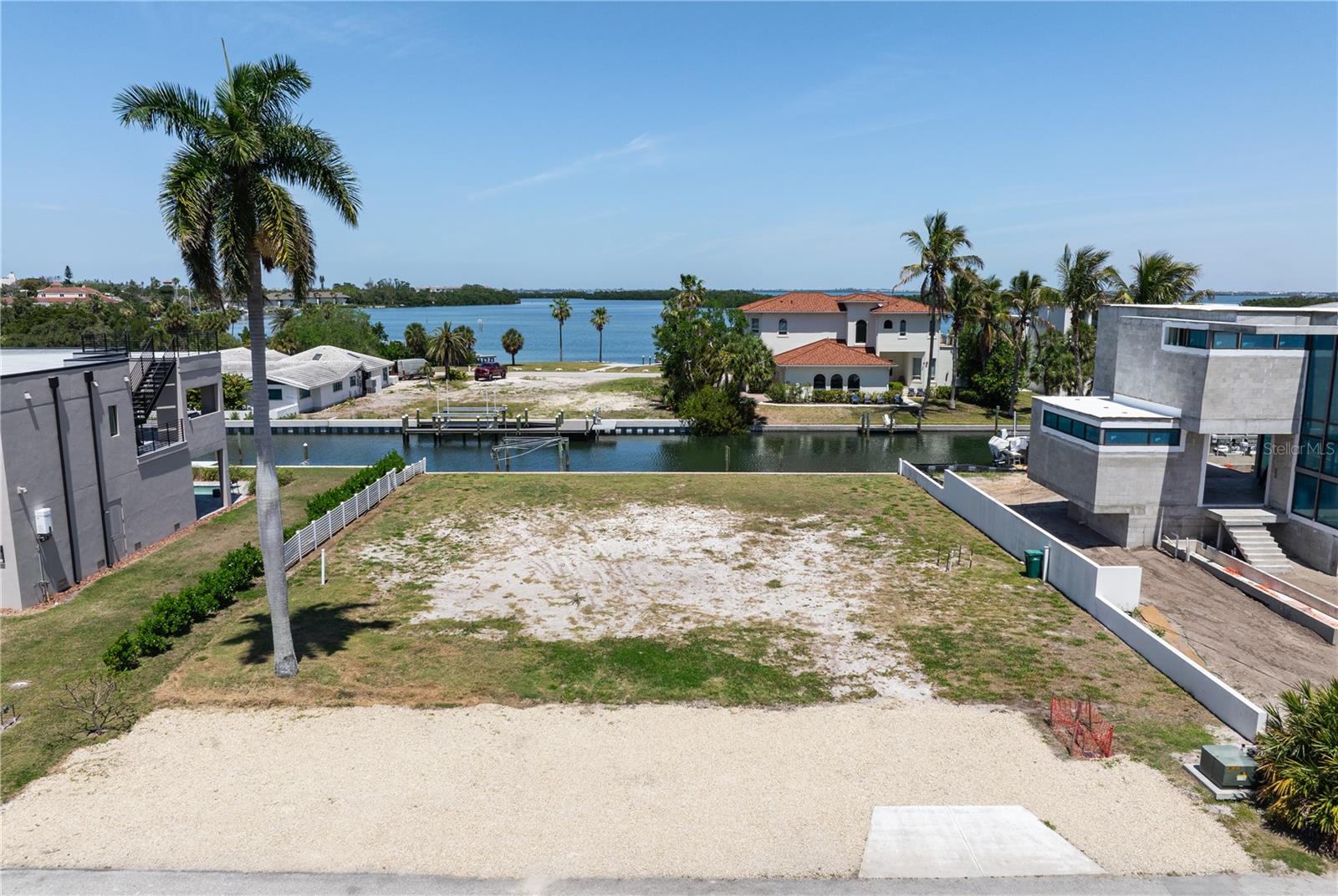 581 ROUNTREE DR, LONGBOAT KEY, FL — photo 52