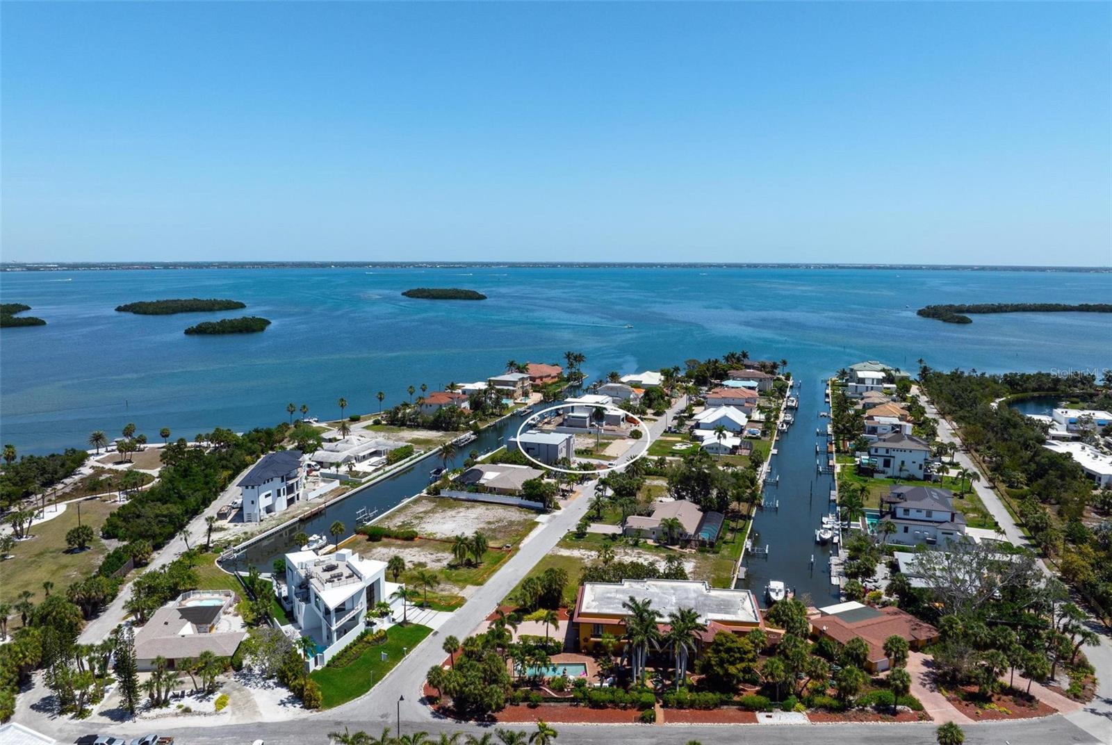 581 ROUNTREE DR, LONGBOAT KEY, FL — photo 53