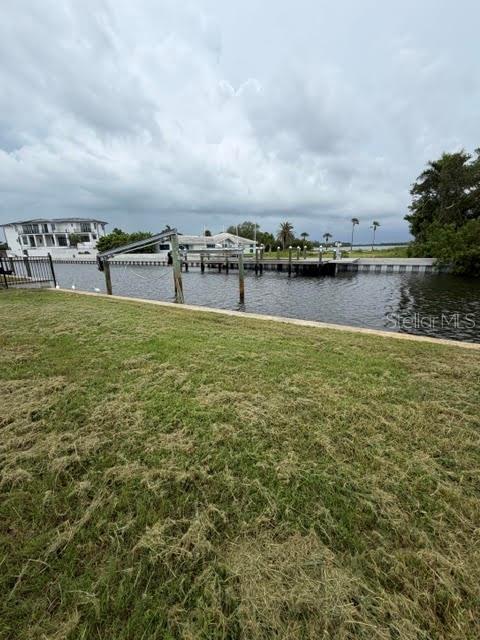 581 ROUNTREE DR, LONGBOAT KEY, FL — photo 3