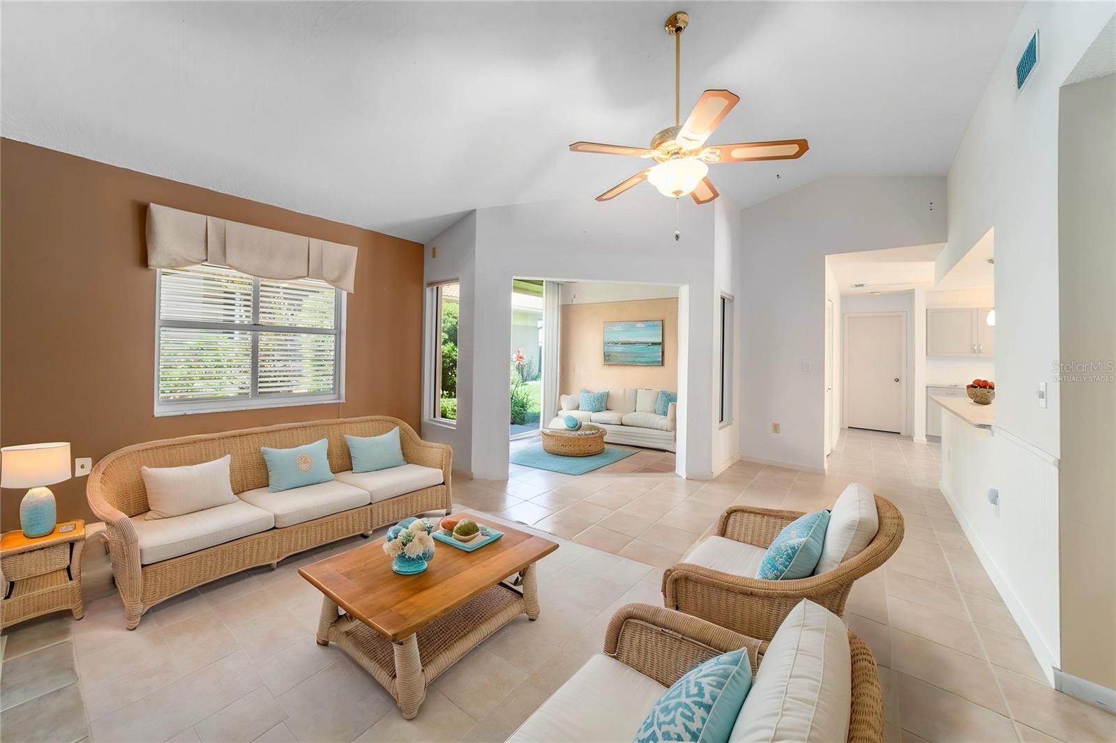 3162 E VILLAGE DR, VENICE, FL — photo 15