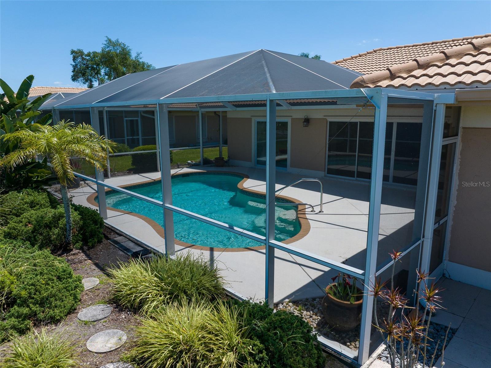 3162 E VILLAGE DR, VENICE, FL — photo 30