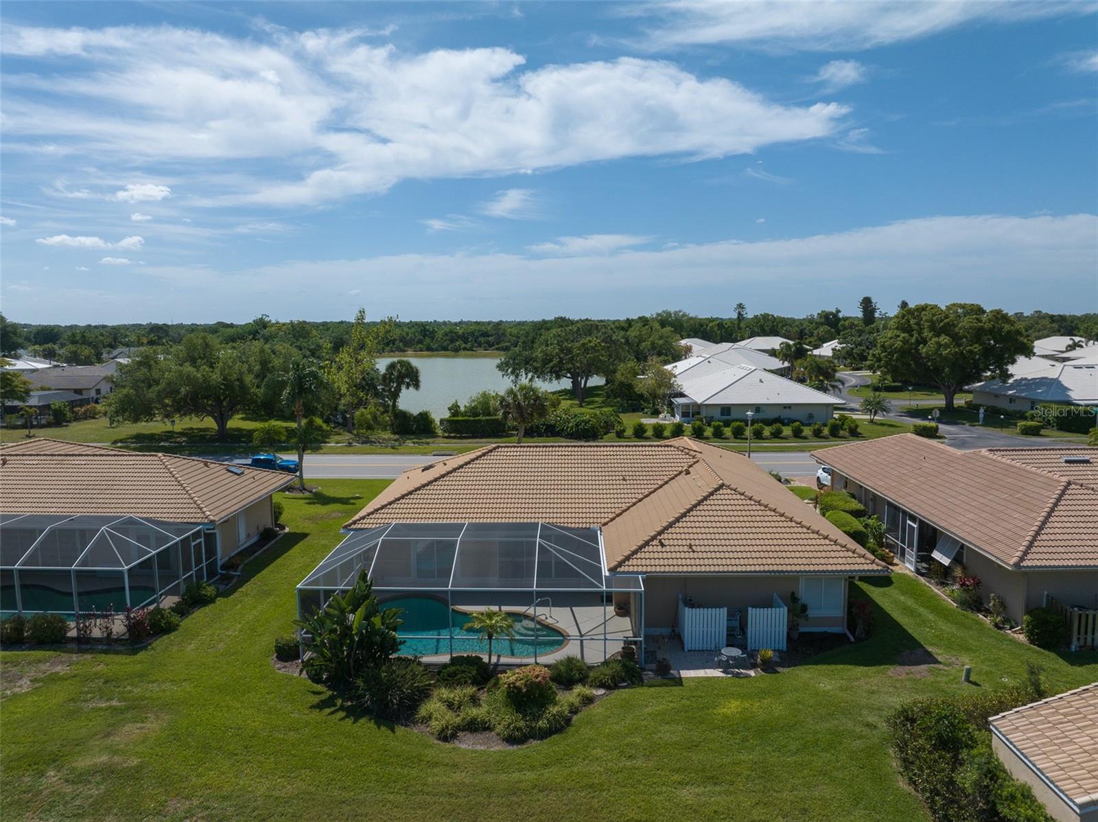 3162 E VILLAGE DR, VENICE, FL — photo 37