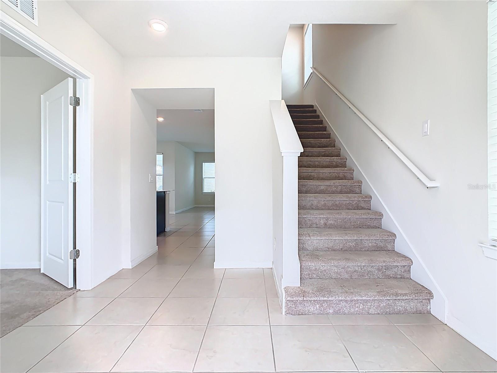 1823 SUMMER SERENITY DR, KISSIMMEE, FL — photo 9