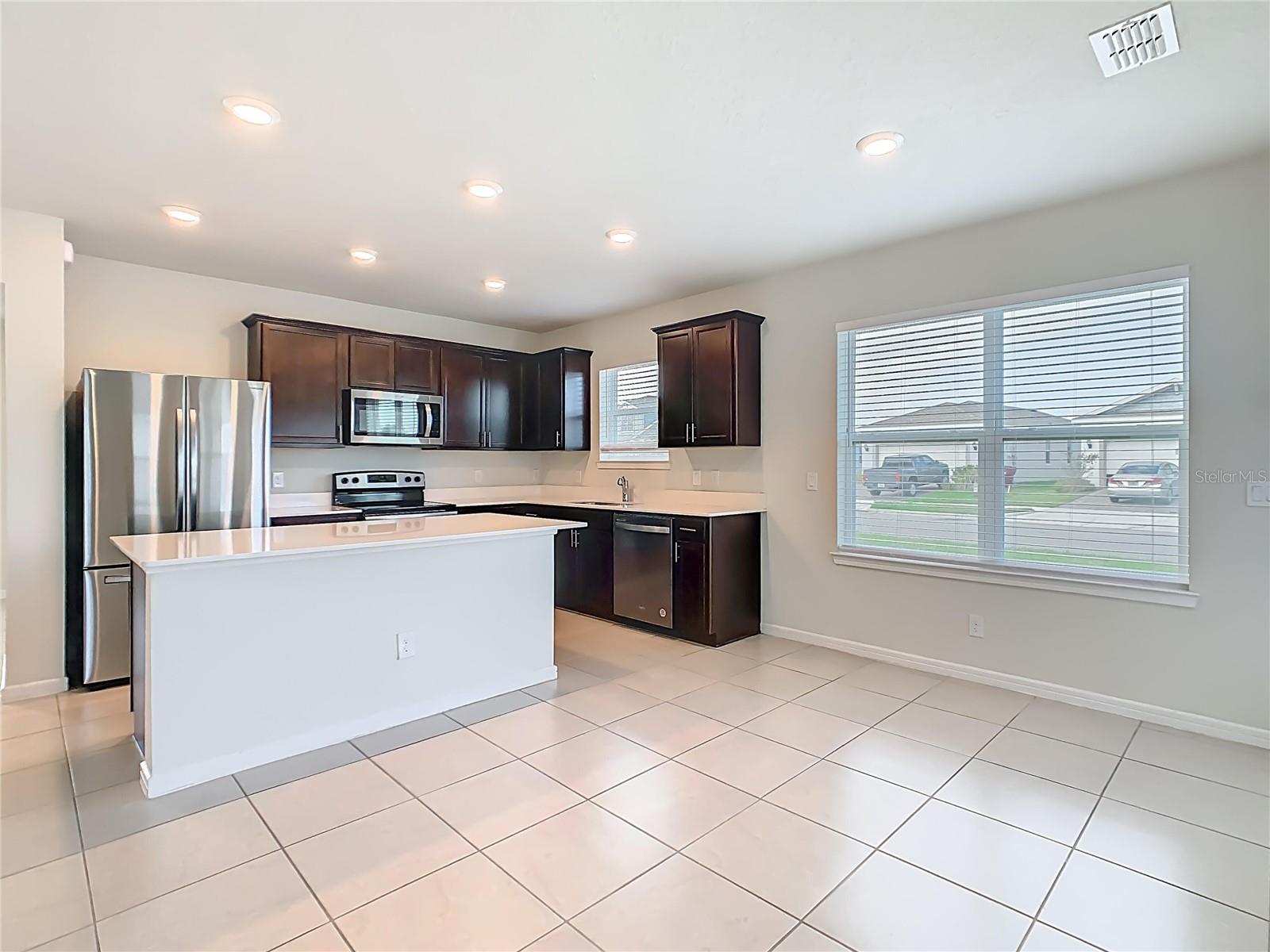 1823 SUMMER SERENITY DR, KISSIMMEE, FL — photo 19